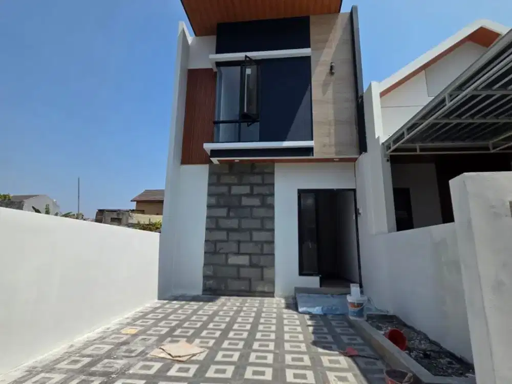 Rumah Baru 2 Lantai di Rungkut Surabaya Timur