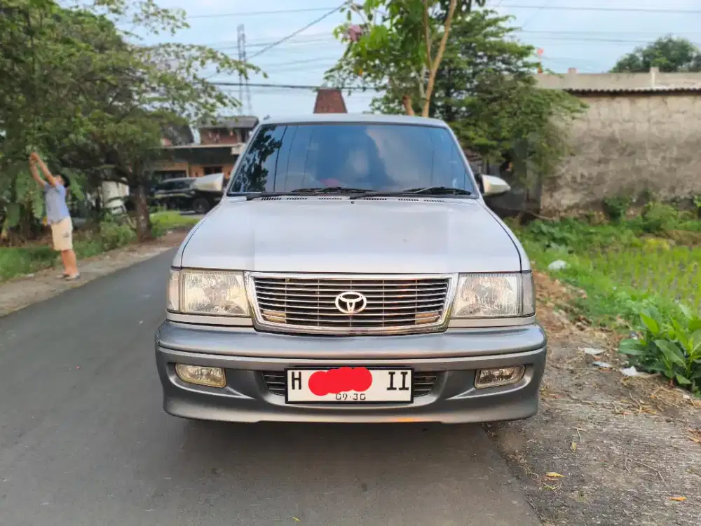 Kijang Krista pribadi