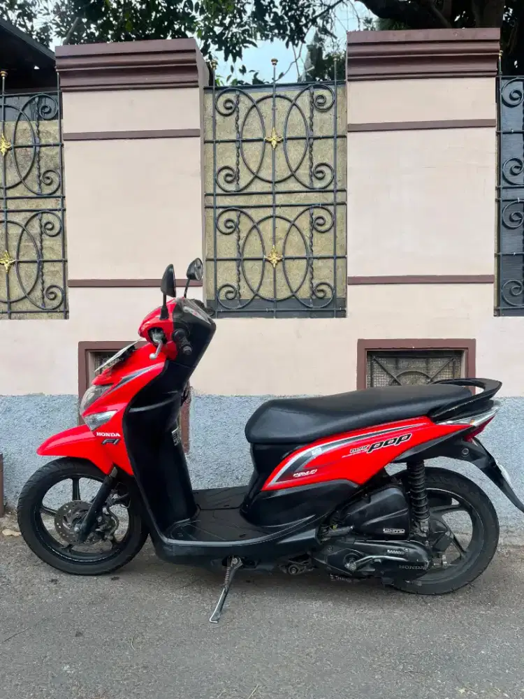 Honda Beat Pop 2015 Merah