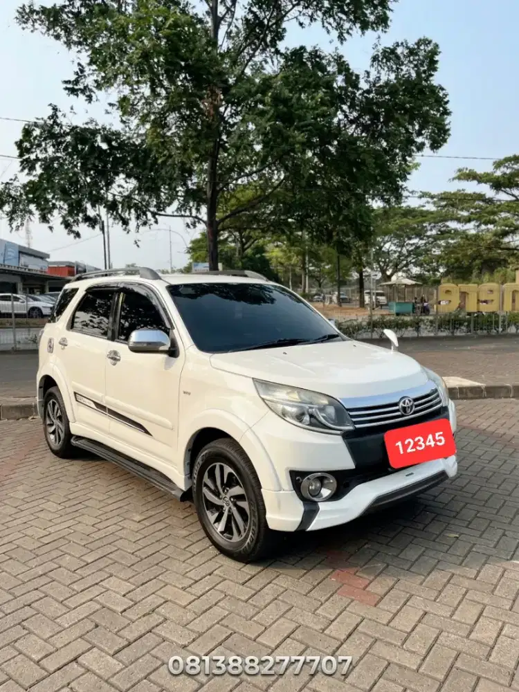 DIJUAL TOYOTA RUSH TRD SPORTIVO AT 2015