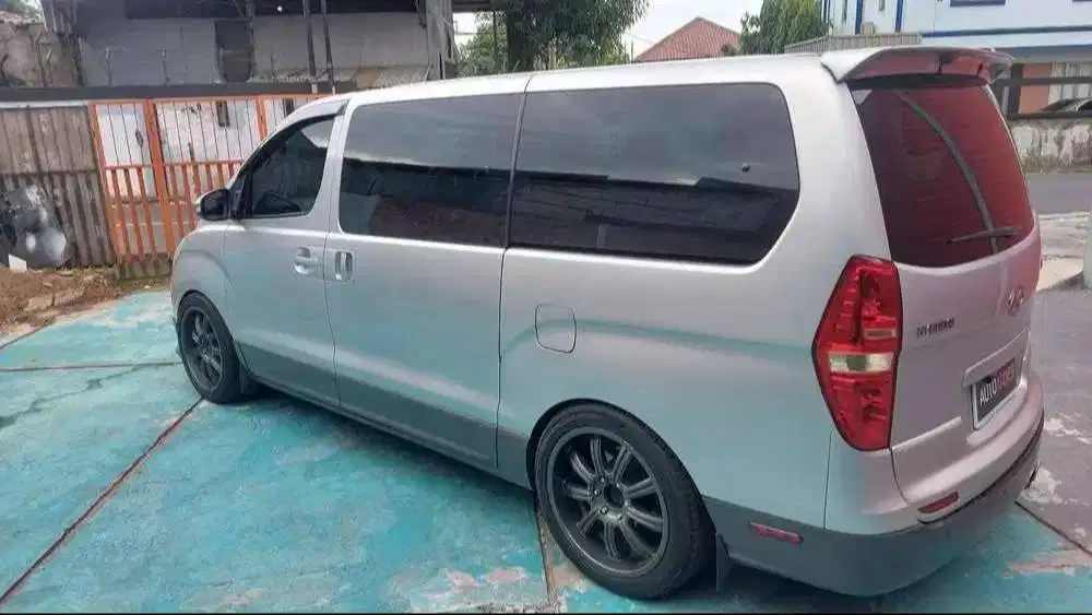 hyundai h-1 (2009)