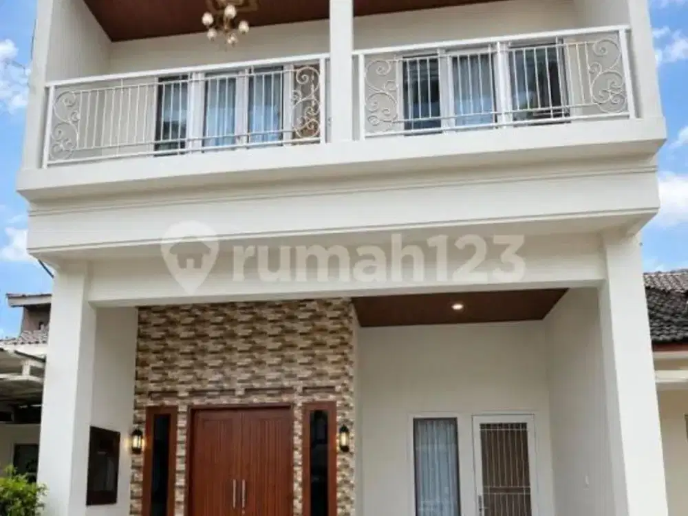 Rumah Minimalis 2 Lantai Dalam Cluster Graha Raya
