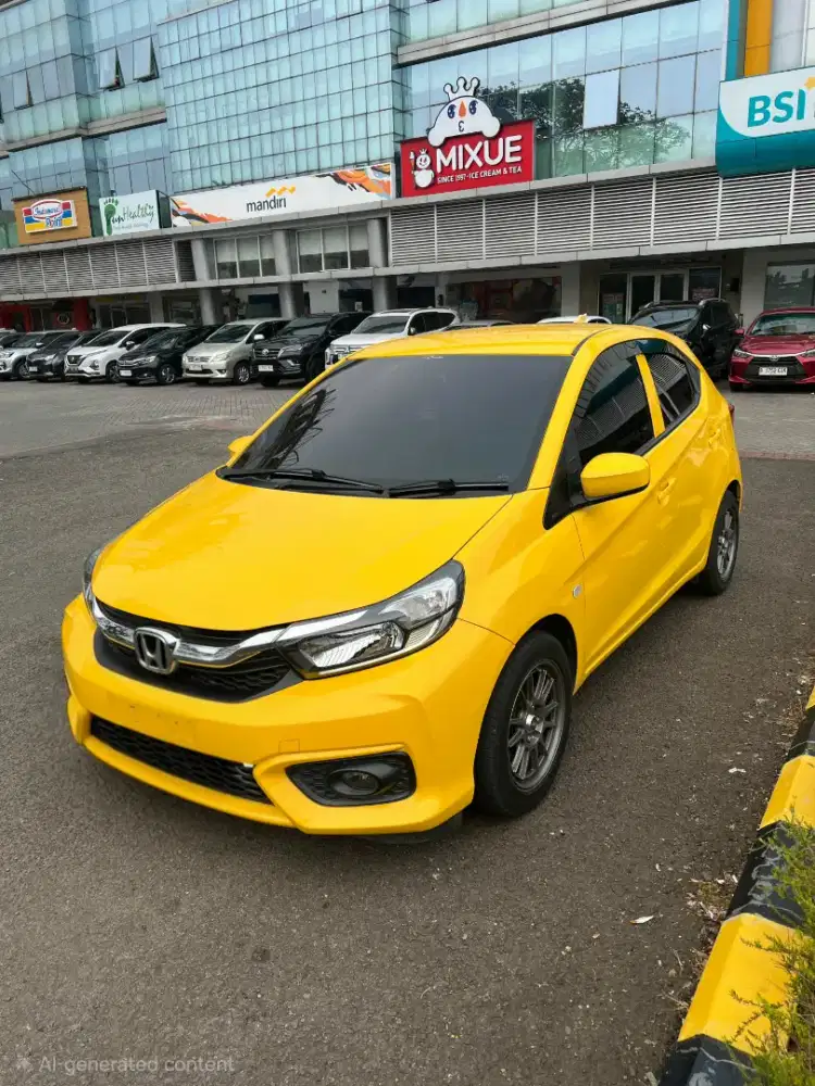 Honda Brio E CVT Yellow 2022