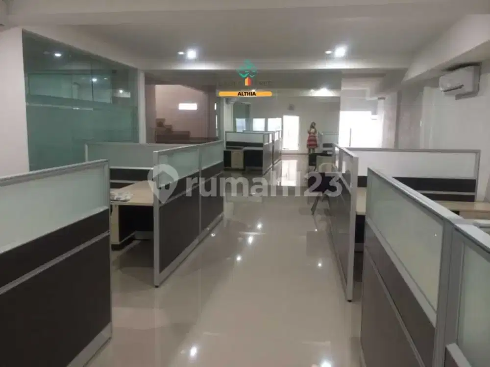 Ruko Kantor Gandeng 2 Lantai Dijual Di Jalan Boulevard Bsd City