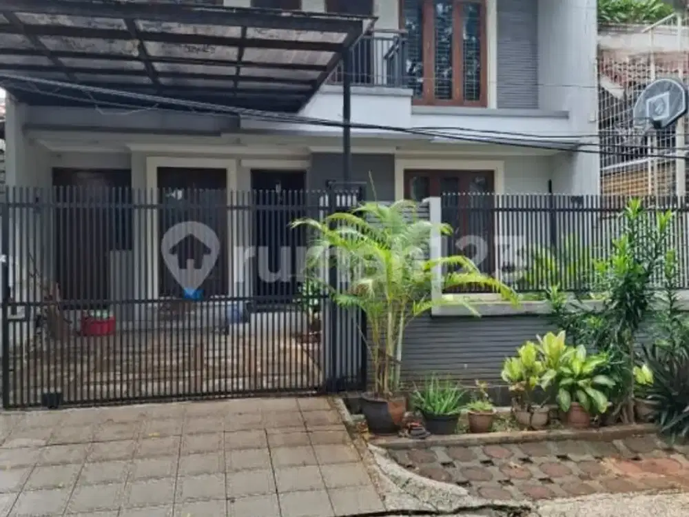 Dijual Rumah Rapi Siap Huni di Pondok Indah Jakarta Selatan