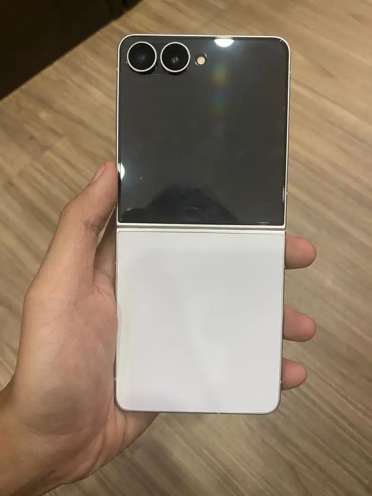 SAMSUNG Z FLIP 7 12/256 GB
