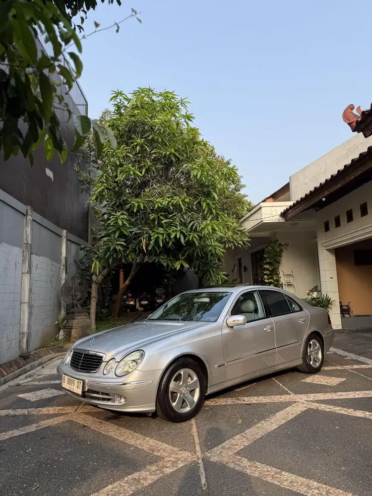 E240 Avantgarde W211 All Original CBU Sunroof
