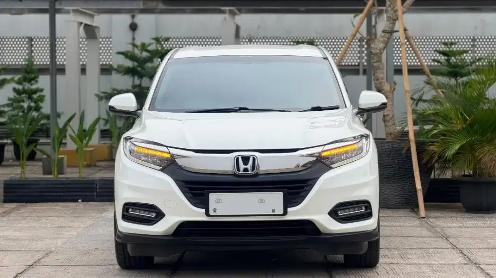 HRV / HR-V SE 1.5 AT PUTIH 2020