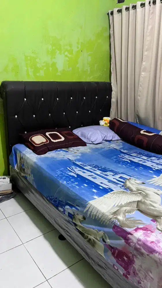 Dipan Kasur/Rangka Tempat Tidur
