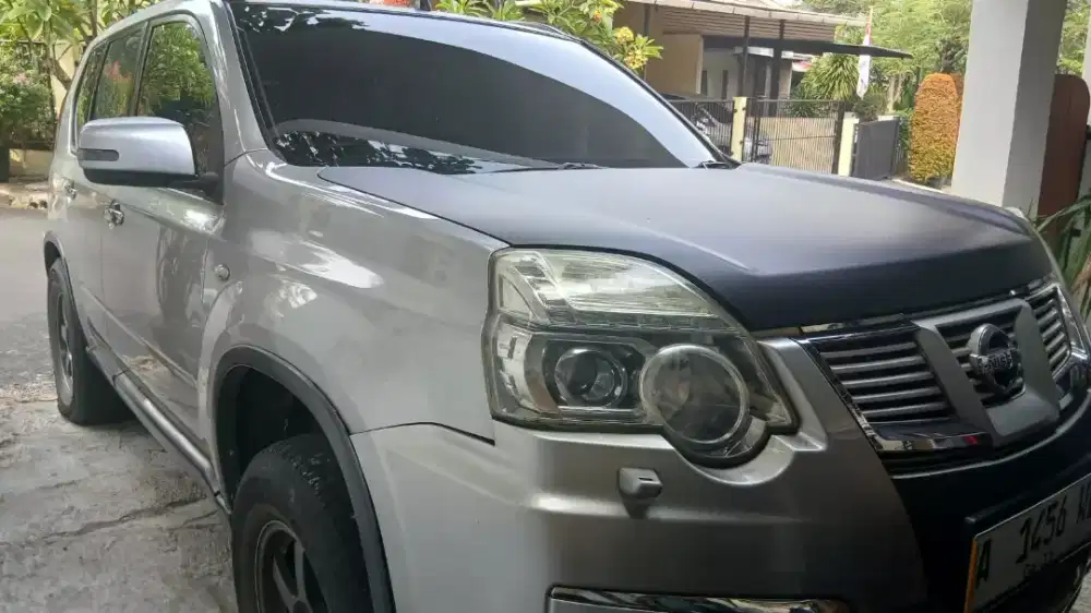 Nissan Xtrail Urban Tahun 2011