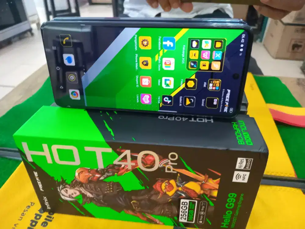Infinix hot 40 pro 8/256 gb lengkap no minus mulus