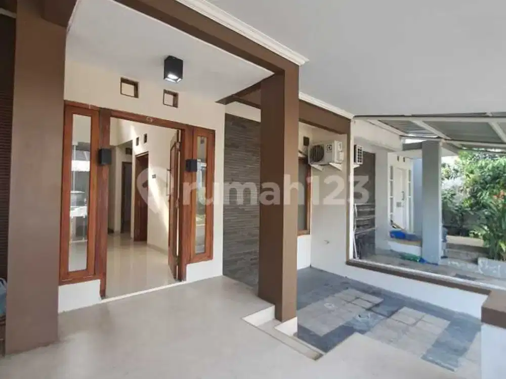 Rumah Siap Huni Rapi di Bintaro Sektor 9 Dekat Fresh Market