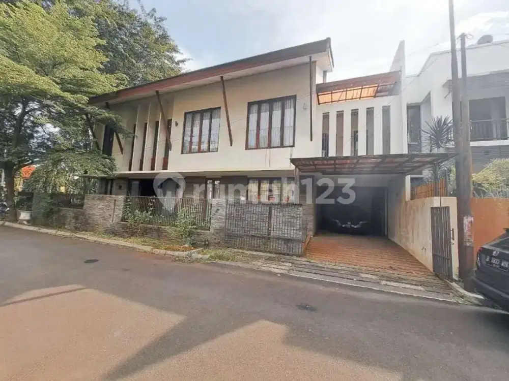 Rumah 2 Lantai Posisi Hook Lingkungan Asri Di Bintaro