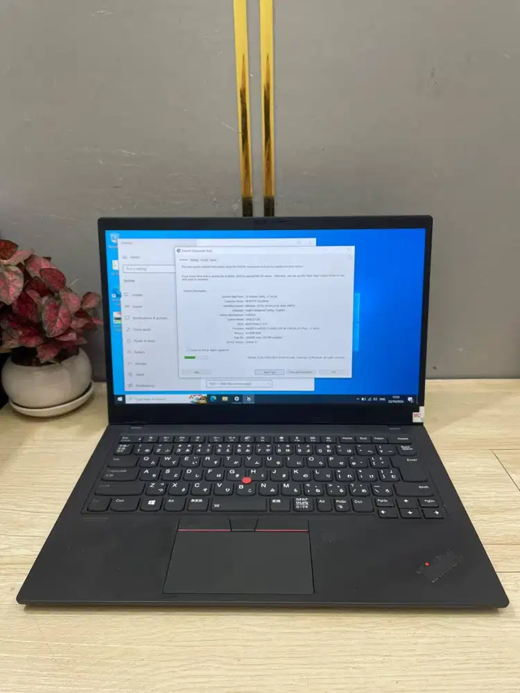 LAPTOP LENOVO X1 CARBON i5 GEN8 8/256 LAYAR 14 INCH *ET