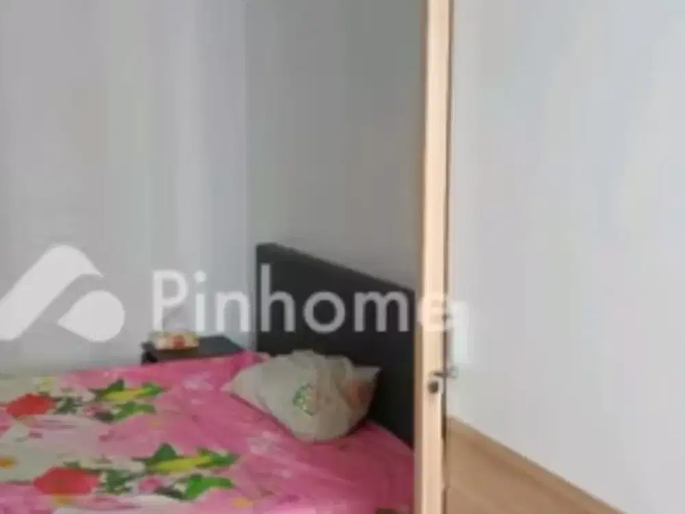 DIJUAL APARTEMEN 2BR 41M2 DI SEMANAN