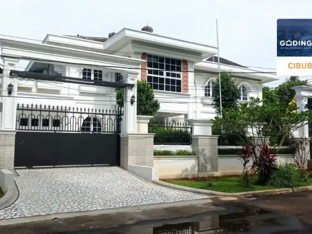 Di Jual Rumah Mewah di Perumahan Bukit Permai siap Huni baru selesai renovasi diLengkapi dengan kolam renang. Lingkungan asri dan nyaman