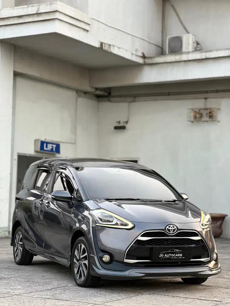 Service record !! Toyota sienta 2017 Q matic bensin brv E , veloz 1.5