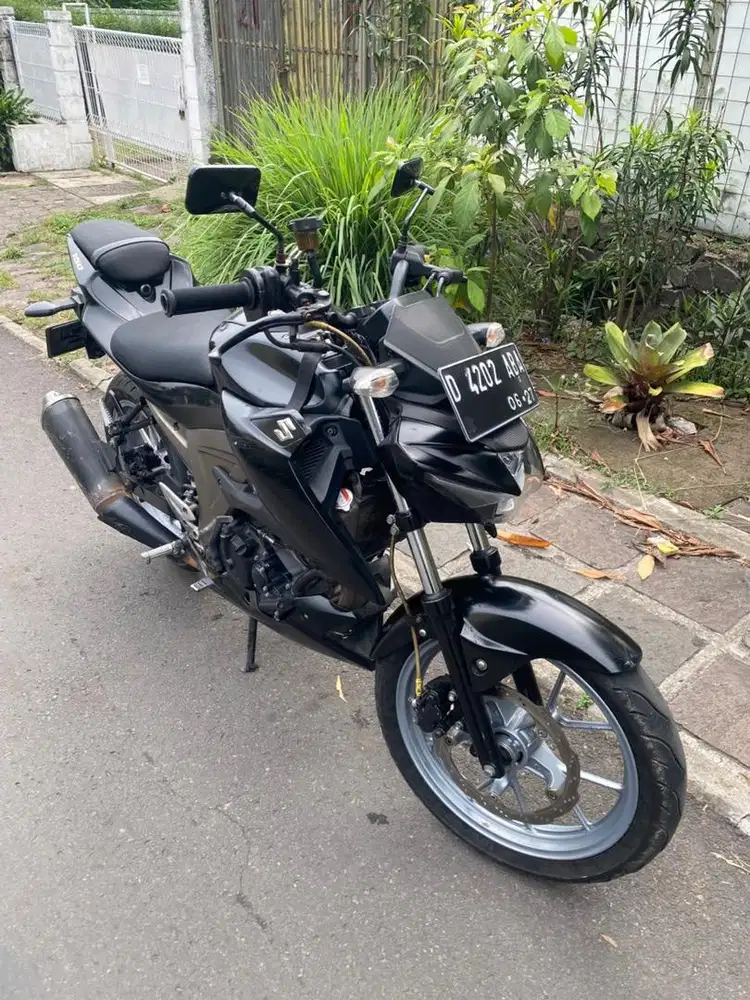 Suzuki GSX-S 150 Istimewa