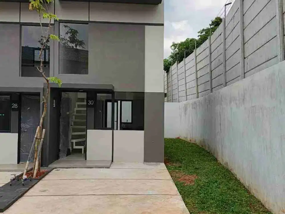 Rumah Over BU dan Cepat di jual lokasi depan Gading Serpong