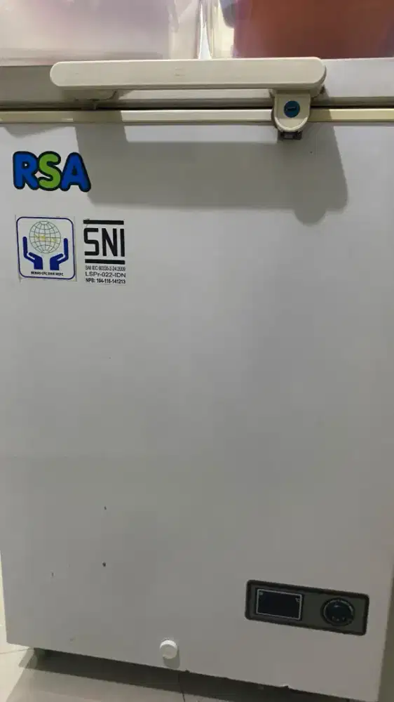 Freezer RSA 100L Bekas