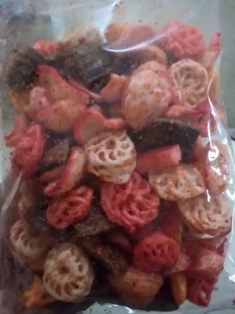 Kerupuk seblak pedas nagih