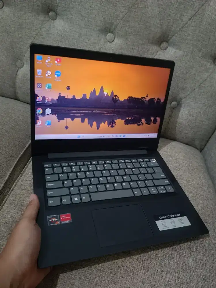 Laptop Lenovo Ideapad V14 Ryzen 3 RAM 8GB SSD 256 VGA Radeon 2gb