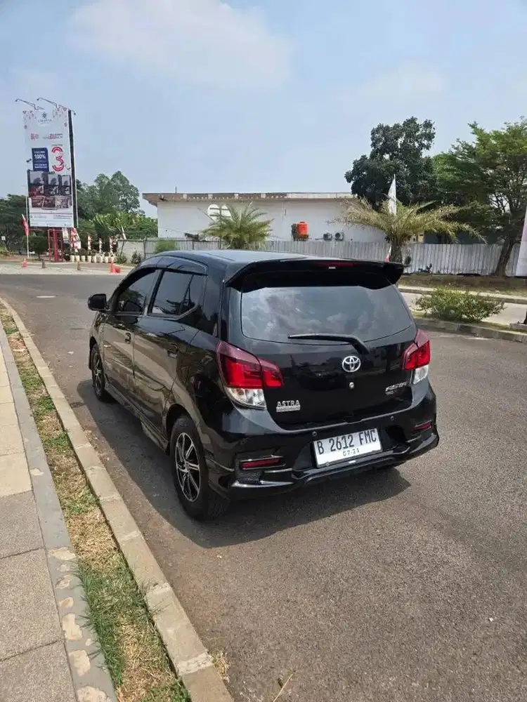 Dijual Toyota Agya TRD Sportivo 2019 Automatic – Interior Mulus