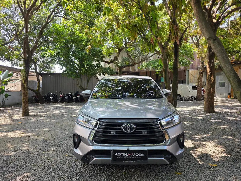 Toyota Kijang Innova Reborn 2.0 V Luxury AT Matic 2021 No Solar Diesel