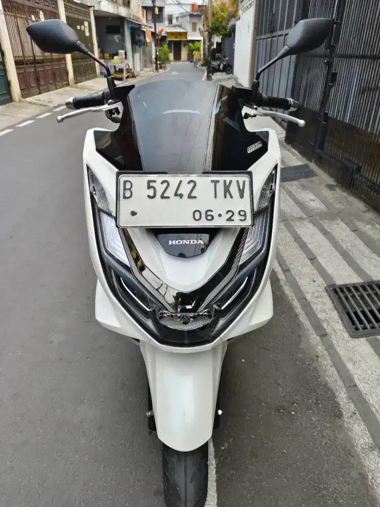 Honda PCX ABS tahun 2022 pajak hidup panjang