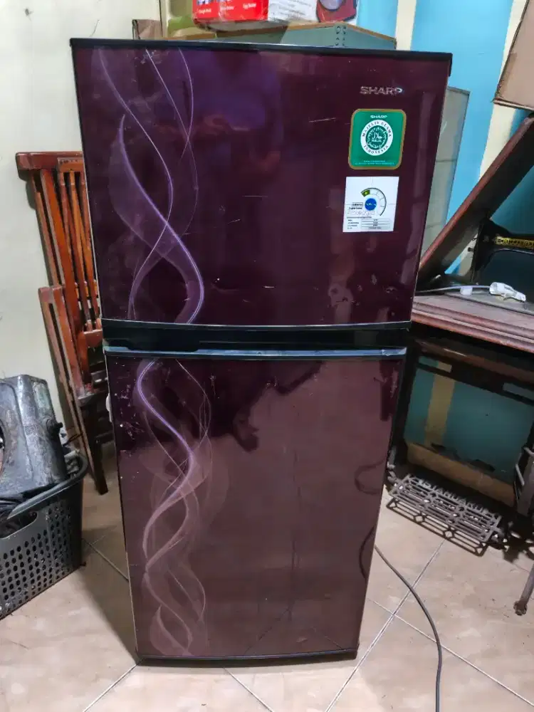 Kulkas Sharp 2 Pintu warna merch normal Jaya terawat