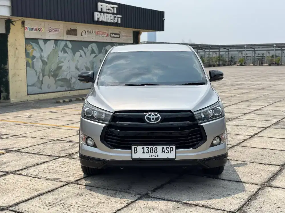 [Siapa Cepat Dia Dapat] Toyota Venturer 2.0 Automatic 2018
