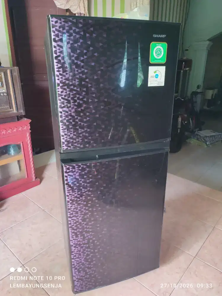 Kulkas Shap 2 Pintu Tanpa Salju