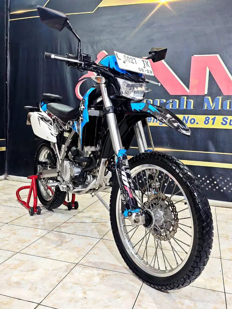 Kawasaki KLX 250cc hitam Be Extreem th 2013. Anugerah motor rungkut