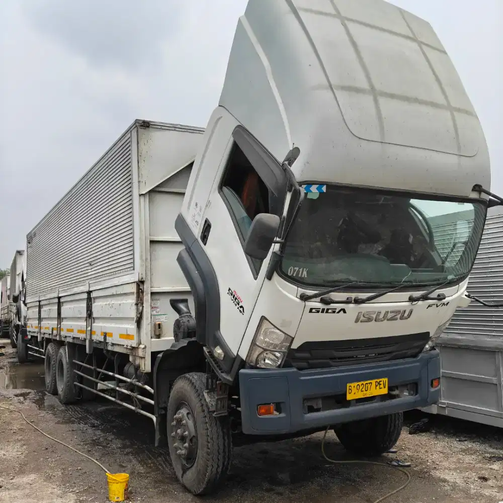 Wing box izuzu giga FVM 34 U HP 285 ps