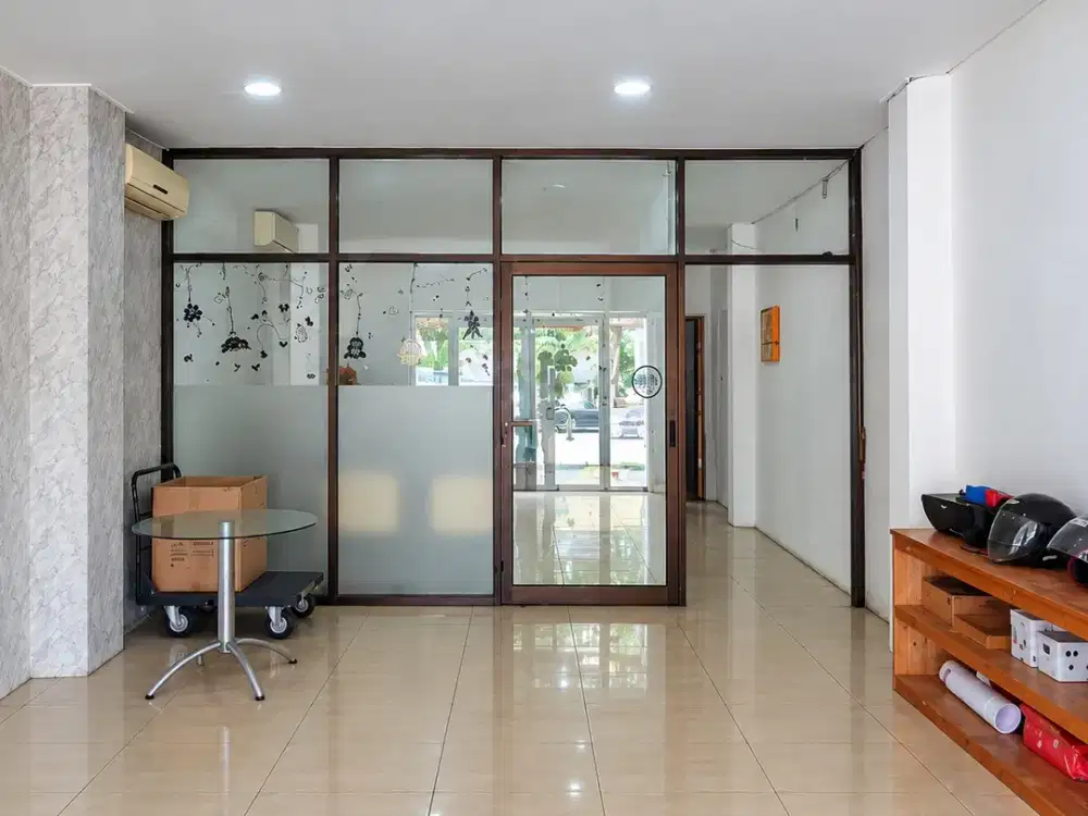 Disewa hanya lantai 1 saja dari Ruko Kelapa Hibrida Raya, Kelapa Gading