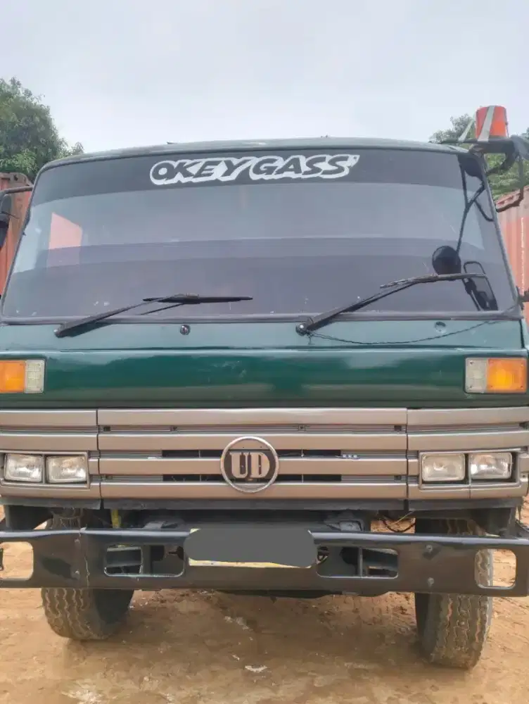 Di jual head trailer BTX thn 1999