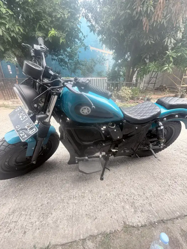 Yamaha byson custom bomber
