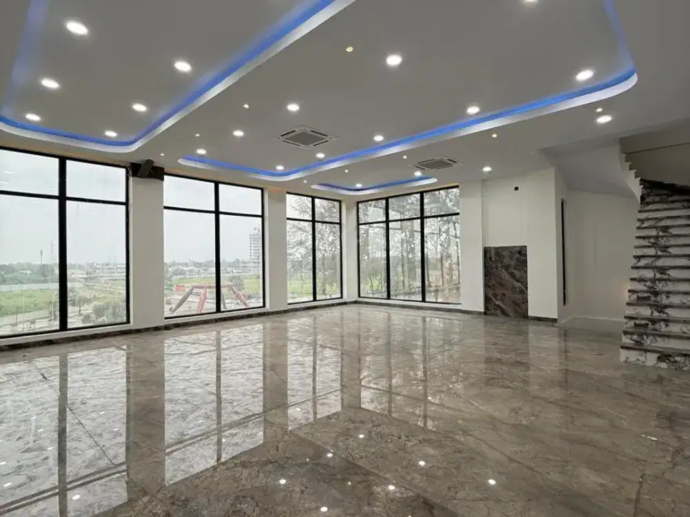 VILLA MEWAH 4,5 LANTAI SIAP HUNI DI CITRALAND GAMA CITY!