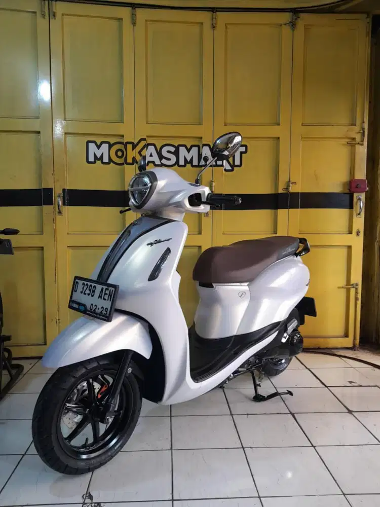 Yamaha grand Filano hybrid 2024 mulus