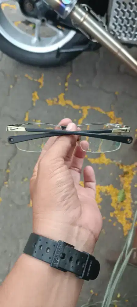 Frame kacamata nike no oakley
