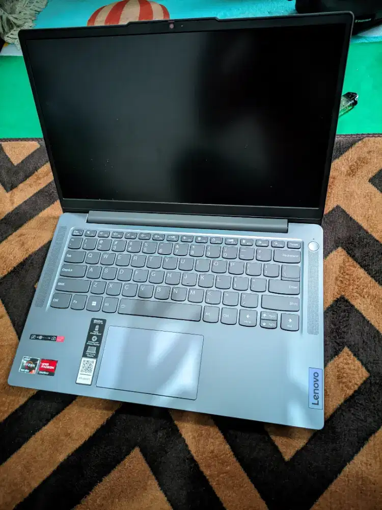 Lenovo ideapad slim 3 ryzen 5 series 7000 mulus