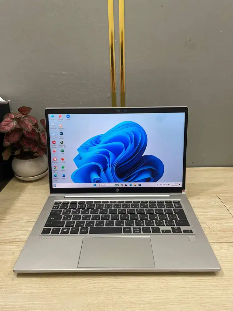 LAPTOP HP 635 AERO G7 RYZEN 5-4500 8/256 LAYAR 13.3 INCH MINUS *ET