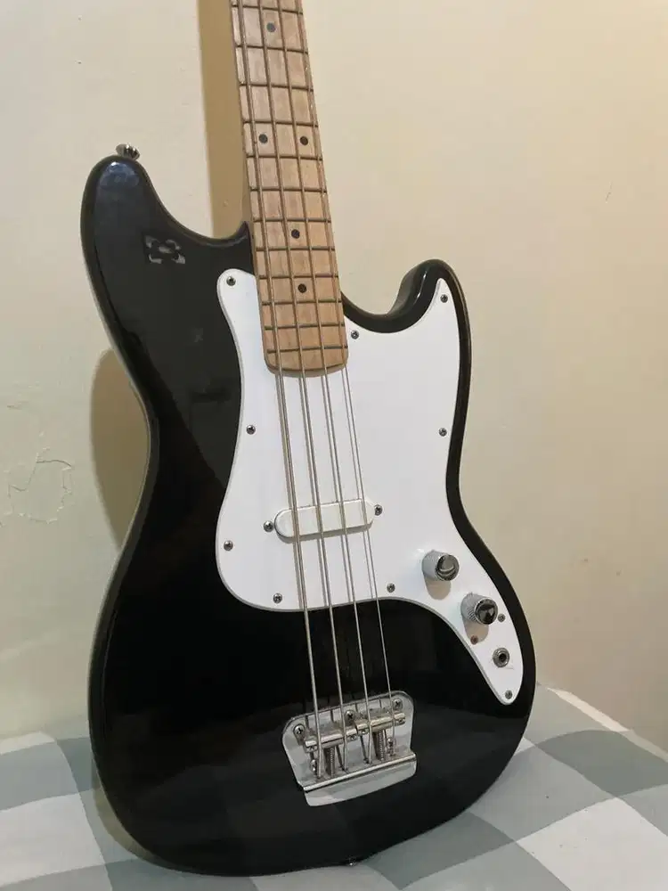 Bass Elektrik Squier Bronco