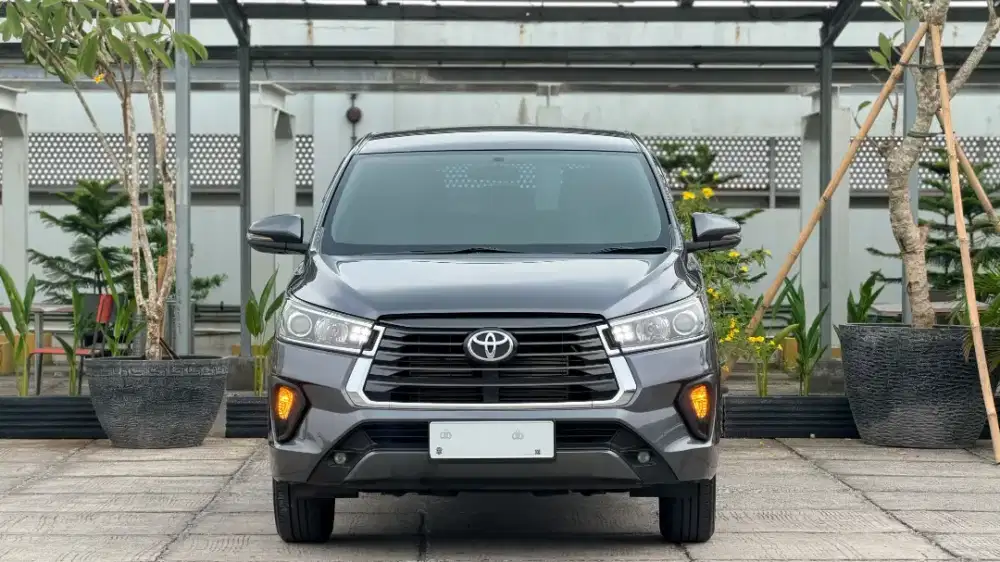 INNOVA 2.4 V DISEL ABU 2021 ( ISTIMEWA)