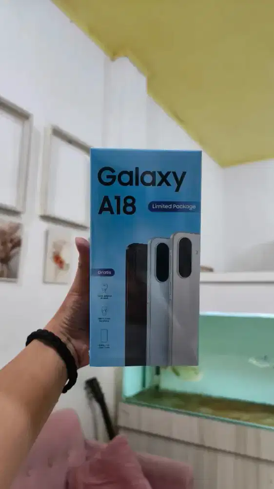 SAMSUNG A18 8/128GB GARANSI RESMI!