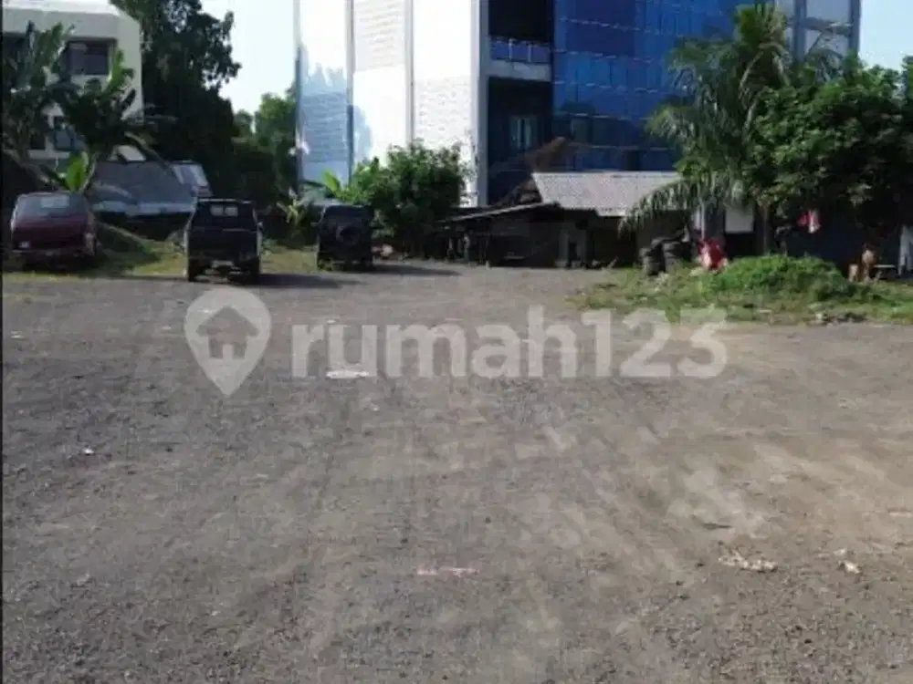 Kavling Strategis di Panjaitan Jakarta Timur