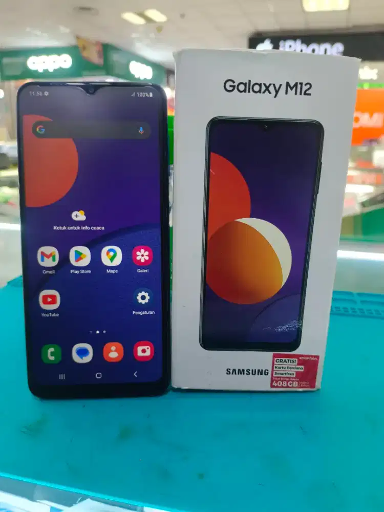 Jual handphone second set gal samsung M21. 4/64gb mulus(dus hp cable c