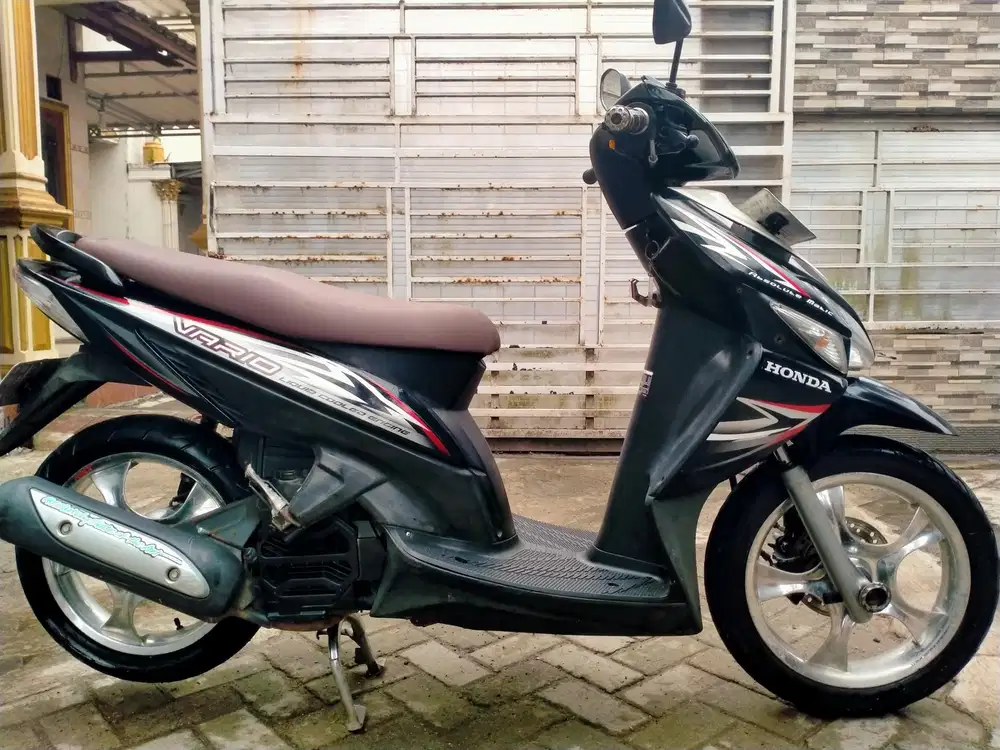Honda Vario pajak hidup lengkap sehat keterangan detail dibawah