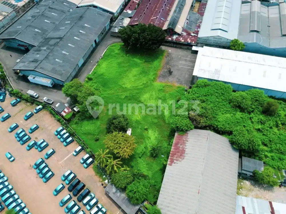 Tanah 4.800 m2 di Daan Mogot, Jakarta Barat - BARANG LANGKA!