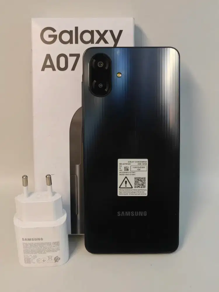 Samsung A07 4/128 second resmi lengkap + adaptor ori juga